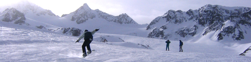 Wintersport am Stubaier Gletscher - Foto: Valentin Dietrich - CC BY-SA 2.0